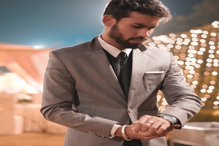 Shop Online for the Latest Designer Gifts For Him Apparel Collection at FlashyDealsStore.com. FREE SHIPPING AVAILABLE!